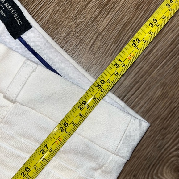 💛bundle for $15 - Banana republic white slacks - Picture 6 of 6